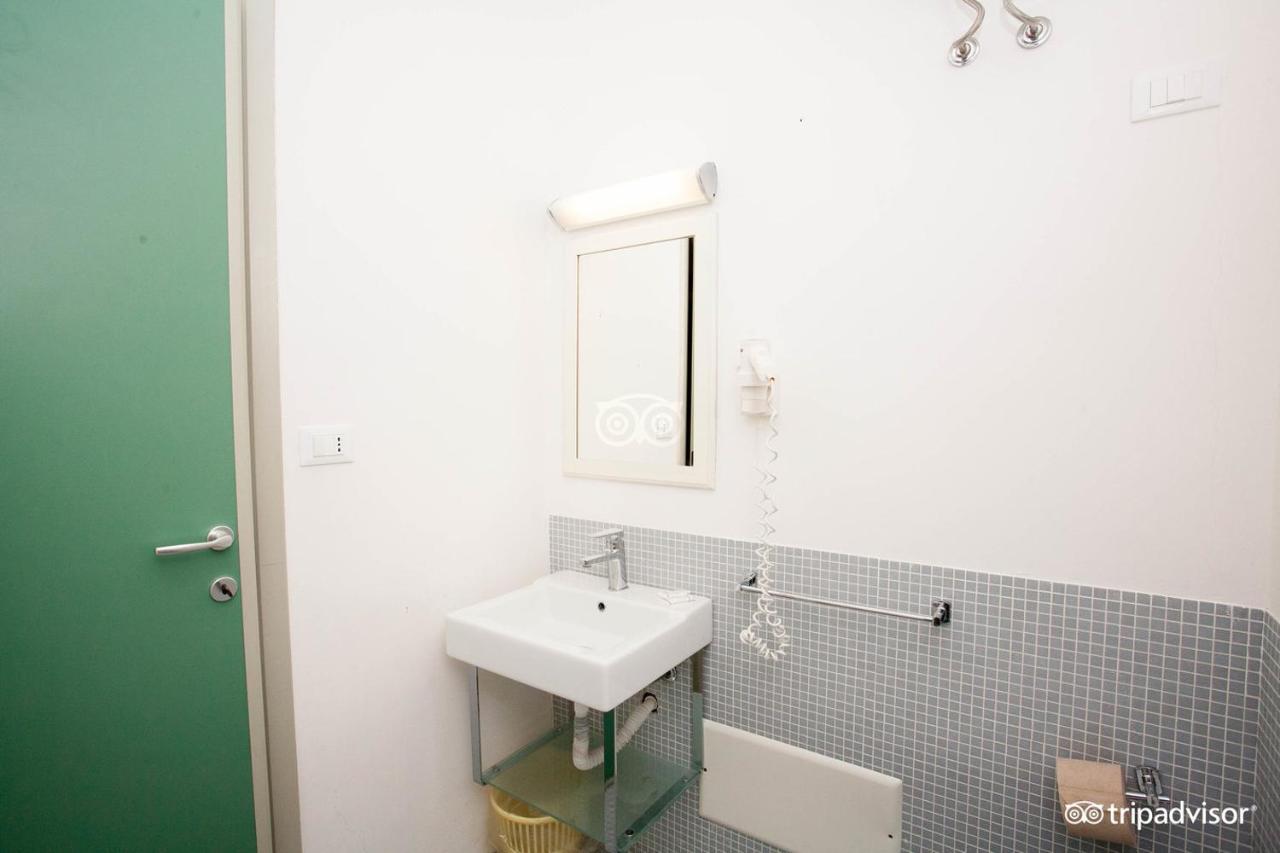 Villaggio Turistico Residenza Torre Rinalda Lecce Esterno foto
