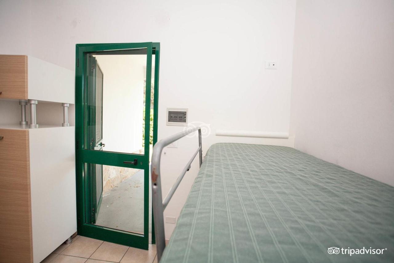 Villaggio Turistico Residenza Torre Rinalda Lecce Esterno foto