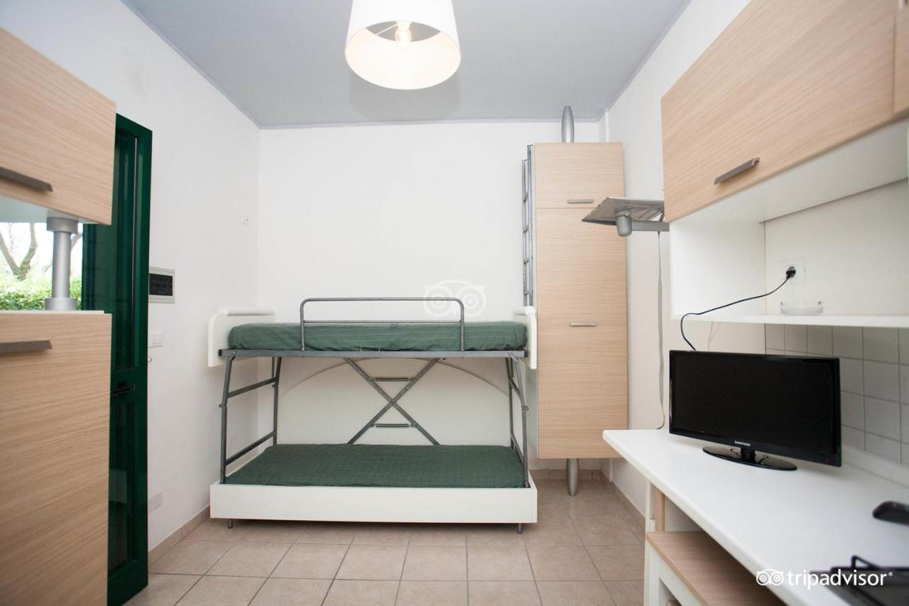 Villaggio Turistico Residenza Torre Rinalda Lecce Esterno foto
